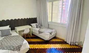 Imagem 5: Apartamento com vista para o Guaíba 2D no 14 andar, com 80m2 totalmente reformado, mobilia