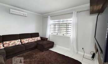 Imagem 2: Casa para Aluguel - São José, 3 Quartos, 200 m2