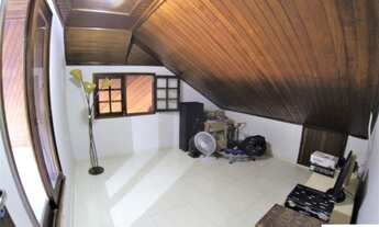 Imagem 4: EXCELENTE CASA COM PISCINA - SEMI MOBILIADA - AVERBADA