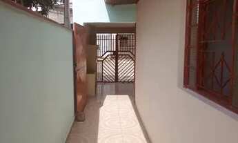 Imagem 7: Casa com área gourmet e com edícula nos fundos