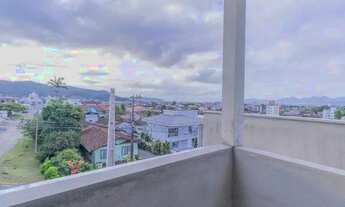 Imagem 7: Sobrado geminado com 1 suíte + 2 quartos à venda no bairro Iririú, por R$830.000,00