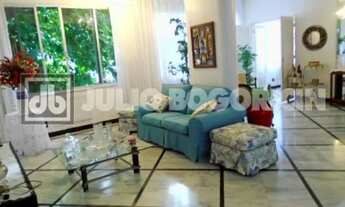 Imagem 2: QUADRA PRAIA REFORMADO 3 QUARTOS DEPENDÊNCIAS