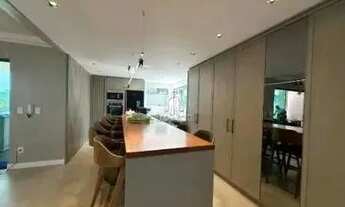 Imagem 3: Casa alto padrão com 4 suítes e 7 vagas de garagem sendo 4 cobertas em Jaraguá do Sul/SC