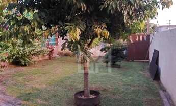 Imagem 3: Casa no bairro São Luiz em Gravataí com amplo terreno e ótima área externa