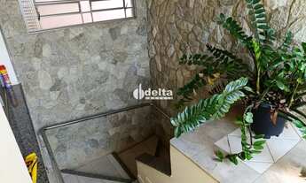 Imagem 7: Casa residencial com 4 quartos sendo 3 suíte disponível para locação e venda bairro Lidice