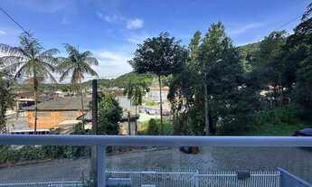 Imagem 6: Sobrado Geminado com 4 quarto(s) à venda no bairro Pirabeiraba em Joinville, por R$ 650.00