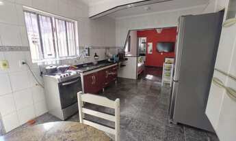 Imagem 3: Casa para venda em Vila Carmela II com 3 quartos , 140m²