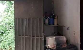 Imagem: Casa simples em lote de 300m quadrados