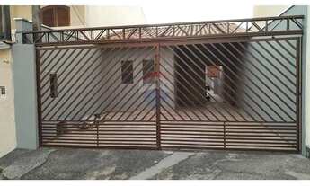 Imagem: Casa Térrea com 2 Quartos, Quintal e Garagem