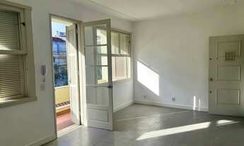 Imagem 3: Apartamento 3 dormitórios, sacada em 107m2 no bairro Menino Deus