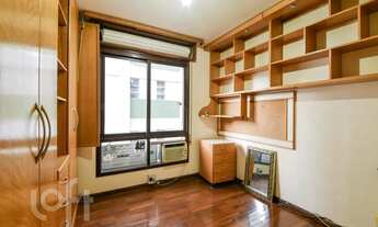 Imagem 8: Apartamento à venda em Petrópolis com 123 m², 3 quartos, 1 suíte, 1 vaga