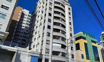 Imagem 6: Apartamento em frente às pontes, com o melhor pôr do sol da Ilha