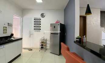 Imagem 7: Casa de rua - / Residencial / Bairro dos Pintos