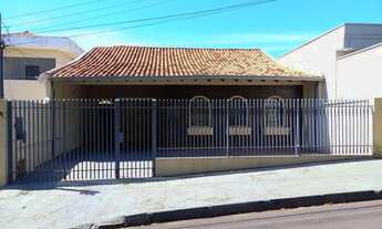 Imagem: Casa térrea no bairro Vila Liberdade em