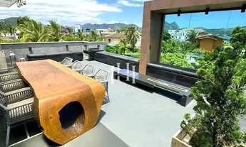 Imagem 5: Casa contemporânea com 4 suítes e lazer completo