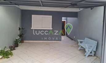 Imagem 2: Imperdível: Casa à venda em Jacareí-SP, Jardim Paraíba! 3 quartos, 1 suíte, 2 salas, 3 ban