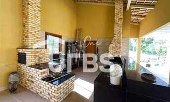 Imagem 5: Casa térrea à venda no Condomínio Águas da Serra- Hidrolândia frente para o lago de pesca