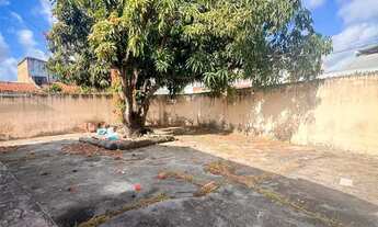 Imagem 7: Casa de esquina com amplo terreno à Venda na Barra dos Coqueiros