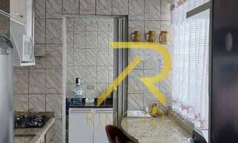 Imagem 4: Apartamento com 3 dormitórios à venda, 85 m² por R$ 240.000 - Novo Mundo - Curitiba/PR