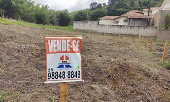 Imagem: Lote plano de 810 metros no Pinheirinho