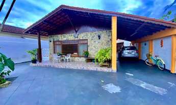 Imagem: Casa de Praia para venda com 3 quartos