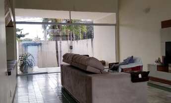 Imagem: Casa Duplex com Piscina na Coroa do Meio