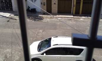 Imagem 2: Casa 2/4 no 18 do Forte, Frente Leste, ótima localização