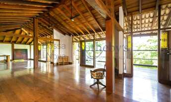 Imagem 2: Casa em condomínio fechado com projeto de Zanine