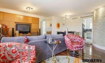 Imagem 4: Apartamento com 110 m² de área útil, 3 Dormitórios sendo 1 suíte, Cozinha, Varanda, 3 Banh