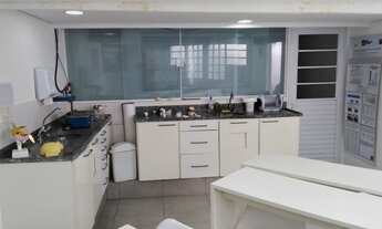 Imagem 3: Imóvel comercial para venda - 192 m² com 7 salas + dep. - 7 vagas de garagem