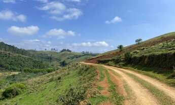 Imagem 2: Lote/Terreno para venda tem 600 metros quadrados em Centro - Igaratá - SP