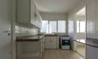 Imagem 2: Apartamento de 75m² com 2 dormr, 1 banheiro, 1 vaga no Itaim Bibi