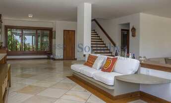 Imagem 6: Casa reformada com espaço gourmet