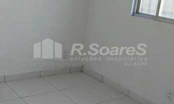 Imagem 4: Casa com três quartos no Centro de São João de Meriti, rua Friburgo