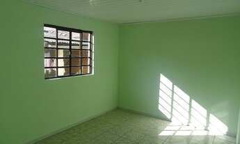 Imagem 3: Casa Residencial com 2 quartos para alugar por R$ 950.00, 76.10 m2 - FAZENDINHA - CURITIBA