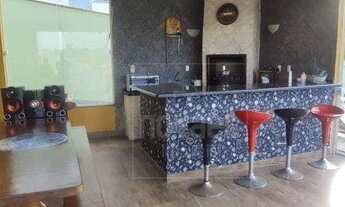 Imagem 3: Casa com 3 dormitórios à venda, 198 m² por R$ 760.000 - Petrópolis - Joinville/SC