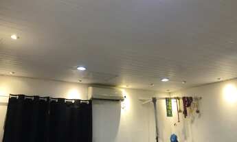 Imagem: Alugo linda kitnet com água / luz Alt incluso