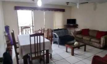 Imagem 6: Apartamento de três quartos sendo um suíte