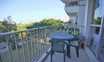 Imagem 2: Apartamento reformado com vista para a Lagoa e mata