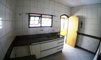 Imagem 2: Casa com 3 dormitórios para alugar, 90 m² por R$ 1.675,00/mês - Tribobó - São Gonçalo/RJ