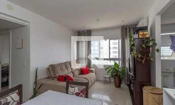 Imagem 2: Apartamento para Aluguel - Alto Petrópolis, 2 Quartos, 60 m2