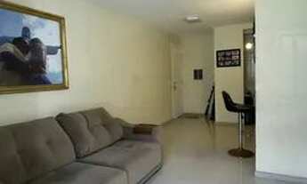 Imagem 2: Apartamento Reformado no Calhau com 2 Quartos- Nascente