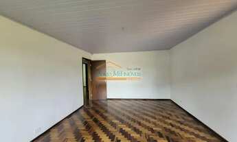 Imagem 4: CASA com 3 dormitórios para alugar com 150m² por R$ 2.000,00 no bairro Santa Felicidade