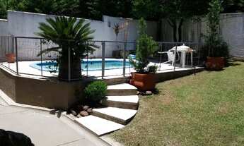 Imagem: Casa para Venda - 300m², 3 dormitórios