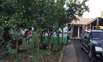 Imagem 6: Rancho em Paulicéia (portão de ferro