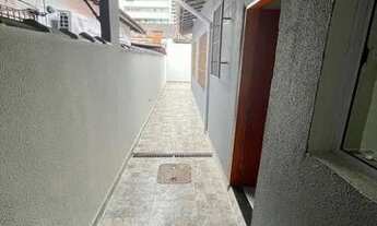 Imagem 5: Casa para Venda em Praia Grande, Guilhermina, 2 dormitórios, 1 suíte, 2 banheiros, 2 vagas