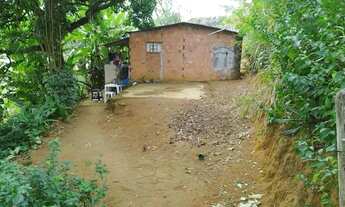 Imagem 3: Casa com quintal e algumas reformas pra fazer