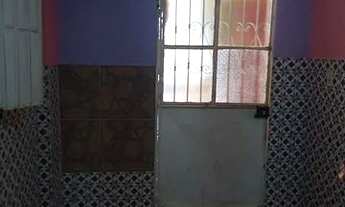 Imagem 3: 3 kitnets alugo Quarto com aluguel por R$650 /mês