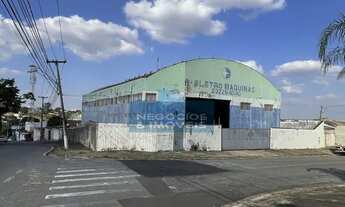 Imagem 3: Galpão/Depósito/Armazém para aluguel e venda com 749 m²