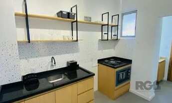 Imagem 4: Apartamento com vista para o Guaíba 2D no 14 andar, com 80m2 totalmente reformado, mobilia